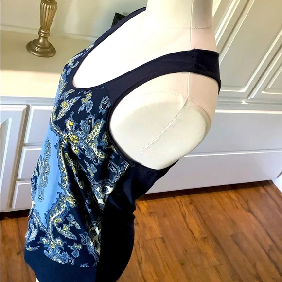 INC Tank Top - Picture 3 of 9